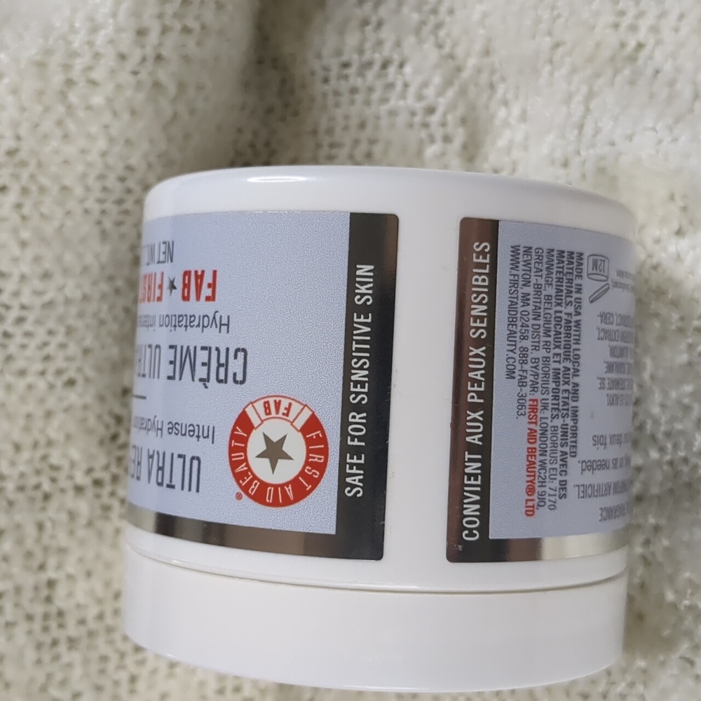 First Aid Beauty Ultra Repair Cream, 113g/4.0oz - Picture 6 of 9